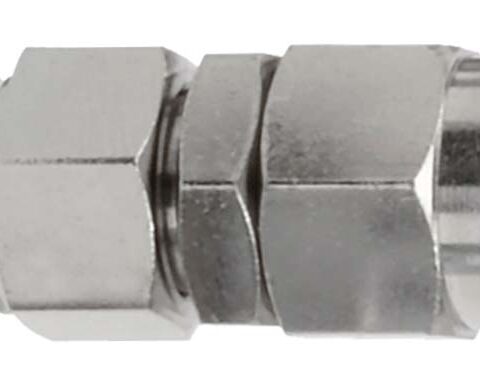 CEJN Series 958 Swivel Male Streamline Adaptor