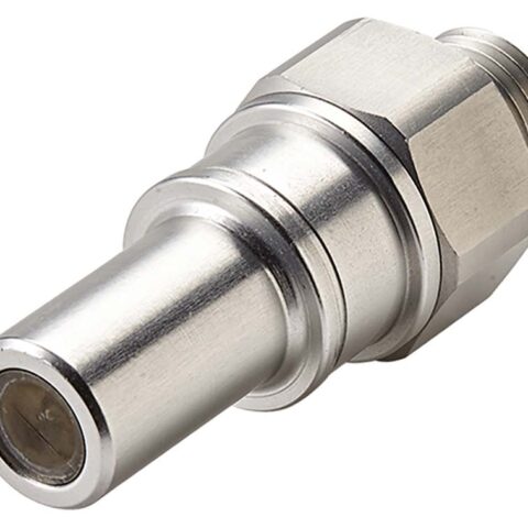 In-Line Male Thread Valved - SAE