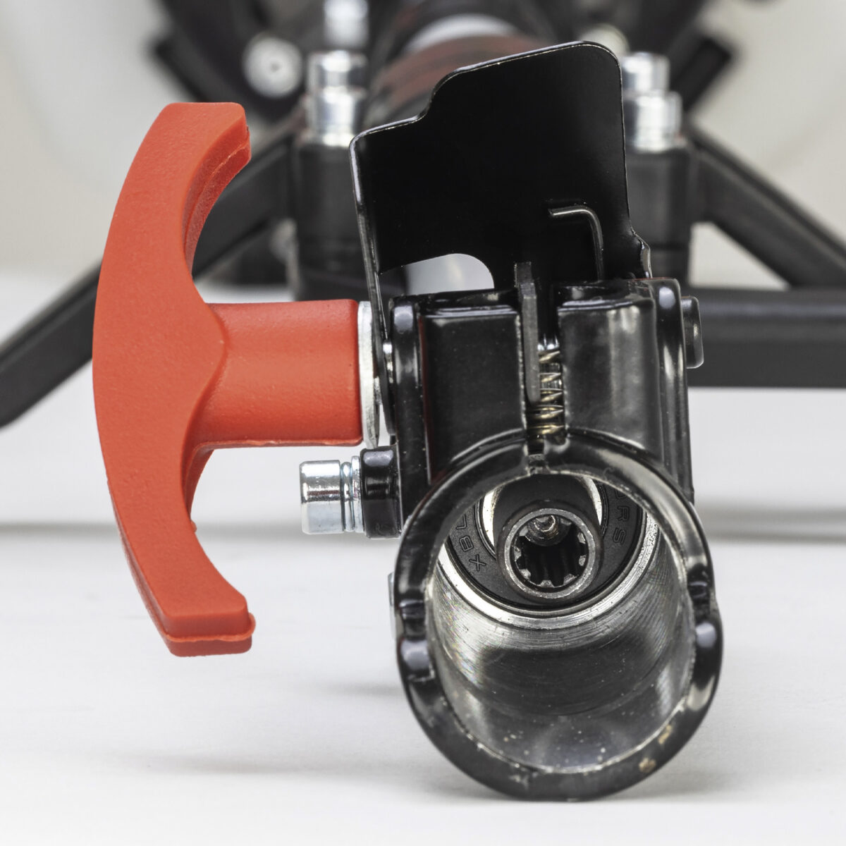 SIP 31cc 4-Stroke Petrol 4-in-1 Multi Tool view 4